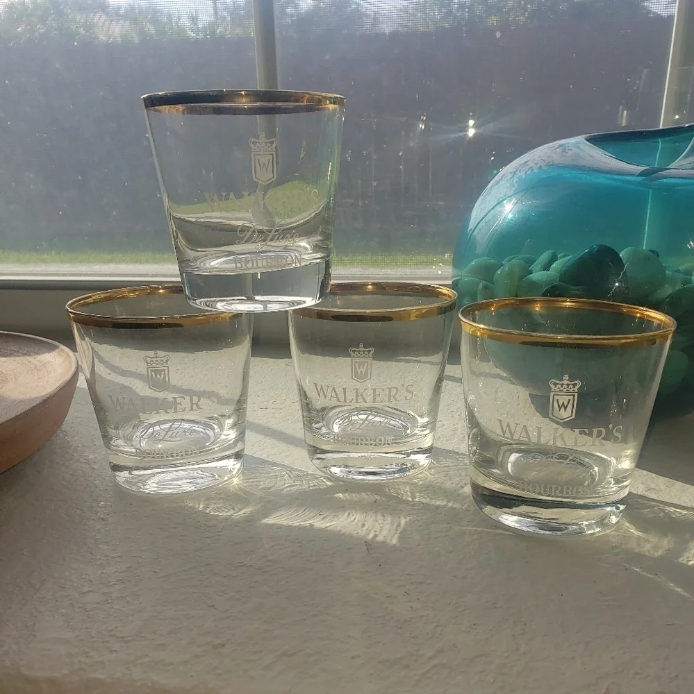 WALKER'S DELUXE BOURBON GLASSES (4)